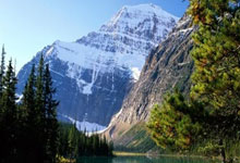 河南建业告捷，客场力克武汉卓尔，稳步向前迈进